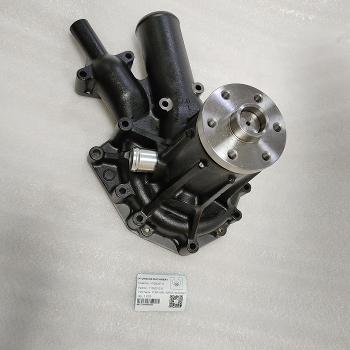 Excavator ZX330 ZX330-3 Spare Parts - Water Pump 1136501333
