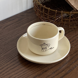 Juego <span class=keywords><strong>de</strong></span> Taza y Platillo <span class=keywords><strong>de</strong></span> Cerámica con Diseño del Alfabeto Inglés, Resistente a Altas Temperaturas, para Café Latte y Desayuno - Product Image 2