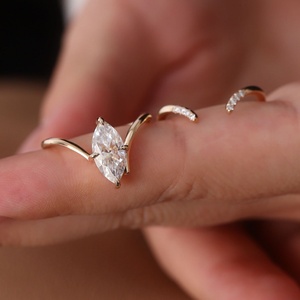 Ensemble de bagues de luxe en or jaune 14 carats avec moissanite, style œil de cheval classique, personnalisable, bijoux fins, cadeau de mariage ou d'anniversaire - Product Image 6