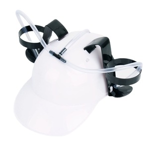 Cappello con Cannuccia Regolabile per Bere, Accessorio Divertente per Feste per Bambini e Adulti - Product Image 2