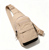 Sac de Poitrine Portable et Imperméable pour Homme, Sac Bandoulière Multifonctionnel Tendance et Décontracté, Sac Banane Léger pour Usage Quotidien