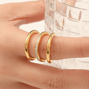 MICCI - Anillos Apilables <span class=keywords><strong>de</strong></span> Acero Inoxidable Chapados en Oro <span class=keywords><strong>de</strong></span> 18K, Resistentes al Agua, para Mujer - Product Image 1