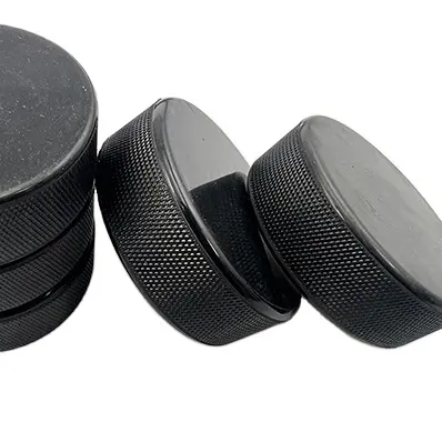 Giá Rẻ Thấp Moq Tùy Chỉnh Bán Buôn Cứng Puck Bền Rắn Cao Su Căng Thẳng Hockey Puck