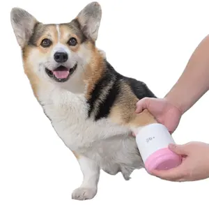 Hotdog Paw Cleaner Cup Schone Borstel Zachte Siliconen Hond Pootjes Wasmachine Snel Wassen Vuile Paw Ring Voor Kleine Middelgrote Grote Honden