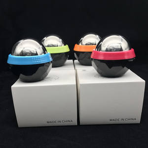 In magazzino il recupero del ghiaccio innesca la palla di massaggio del rullo freddo di punto 70mm ABS + massaggiatore del corpo del tessuto profondo dell'acciaio inossidabile - Product Image 4