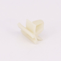 Clips de fixation de voiture résistants à la corrosion Clips de câble en nylon faciles à appliquer pour la vis de revêtement d'aile de roue avant arrière