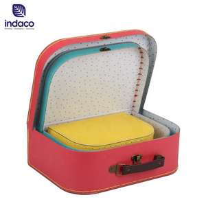 Vente en gros d'usine de papier au design de luxe avec logo personnalisé carton rigide avec poignée valise en papier jouets vêtements - Product Image 2