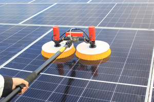 Équipement de nettoyage de panneaux photovoltaïques solaires, nettoyeur de modules PV de 5,6 m, brosse de nettoyage électrique, système d'énergie solaire - Product Image 2