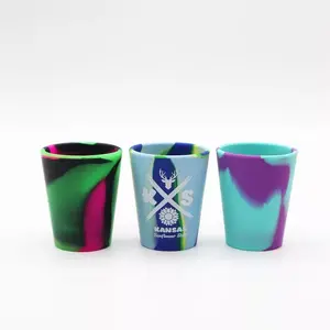 High Quality Sports Durable Silk Screen Embossed Silicone Material Sublimation Sports Travel Mug