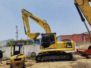 In Stock Used Komatsu PC200-<b>8</b> Hydraulic Excavator Original Machine Inspection Available - Product Image 2