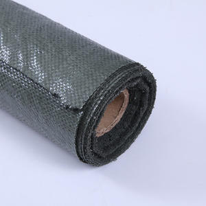 Toile de paillage noire et grise anti-UV tissée pour l'agriculture et l'aménagement paysager - Product Image 5