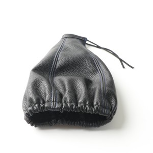 Funda universal de cuero sintético para palanca de cambios, color negro con costuras rojas, estilo clásico para automóviles - Product Image 5