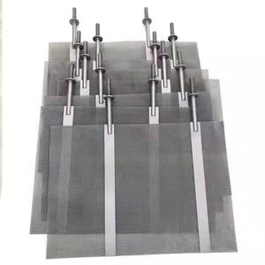 Cellules électrolytiques de haute qualité pour l'industrie de la <span class=keywords><strong>soude</strong></span> <span class=keywords><strong>caustique</strong></span> électrodes de platine hho plaques d'anode en titane/kits d'anode en titane MMO - Product Image 1