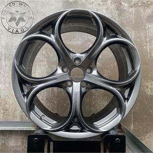 Jantes en alliage forgé Viaol Gray sur mesure 5*110 5*114.3 4*100 4*108 en forme de trèfle porte-bonheur pour 4C Giulia Stelvio - Product Image 2