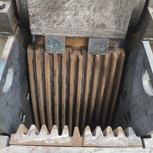 Loại Mới Kinh Tế Hiệu Quả Cao Di Động <span class=keywords><strong>Diesel</strong></span> Nhỏ Pe250x400 Máy Nghiền Hàm - Product Image 4