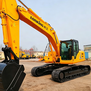 Excavatrice sur roues CDM6240G4 à poussée de creusement variable pour la rénovation de canalisations souterraines et le remplissage de fosses - Product Image 5