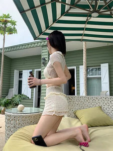 ชุดว่ายน้ำสองชิ้นสำหรับผู้หญิงชุดว่ายน้ำชายหาด3ชิ้นสีขาวสไตล์เกาหลีพร้อมกระโปรงและคาร์ดิแกน - Product Image 3