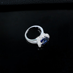 Anillo de Plata de Ley 925 con Zafiro Cultivado en Laboratorio - Product Image 3
