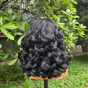 <span class=keywords><strong>Parrucca</strong></span> <span class=keywords><strong>Afro</strong></span> Kinky Liscia e <span class=keywords><strong>Riccia</strong></span> per Donne Nere, Mezza <span class=keywords><strong>Parrucca</strong></span> Senza Colla con Fascia, Sintetica, Effetto Yaki, Ricci Voluminosi, Pronta da Indossare - Product Image 3