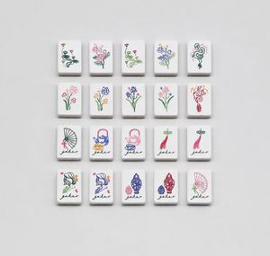 Disponibile negli USA, Gioco Mahjong Americano Personalizzato a 4 Strati <span class=keywords><strong>in</strong></span> Giada Verde Smeraldo, Intagliato a Mano, Set Mahjong Americano con 160 Tessere - Product Image 2