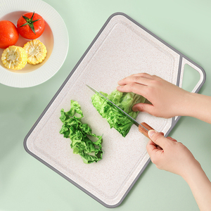 Planche à découper double face en plastique PP durable et écologique, épaisseur 1,5 cm, pour la cuisine domestique, découpe de viande et de légumes - Product Image 4