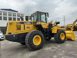 Chargeuse sur pneus Komatsu WA380-6 d'occasion, 3,3 m³, fabrication japonaise, chargeuse 380, WA380 - Product Image 2