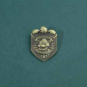 2024 <span class=keywords><strong>FNAF</strong></span> Security Guard Badge <span class=keywords><strong>Freddy</strong></span> Fazbear's Night Guard en <span class=keywords><strong>FNAF</strong></span> <span class=keywords><strong>Disfraz</strong></span> Regalos para niños Hombres Mujeres y Fans - Product Image 4