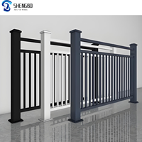 Rampe de balcon extérieur au design moderne Main courante simple pour le pont Villa Mall avec des matériaux en PVC disponibles en aluminium