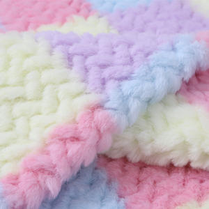 ผ้าขนกระต่ายเทียมลายตารา<span class=keywords><strong>ง</strong></span>หมากรุกปัดสีรุ้งสำหรับชุดเสื้อโค้ทสุดหรูแ<span class=keywords><strong>ฟ</strong></span>ชั่นเปรี้ยวจี๊ด - Product Image 3