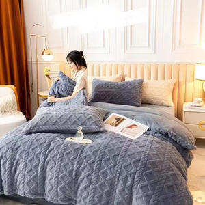 ชุดปลอกผ้านวมกำมะหยี่สีอบอุ่นและผ้าปูที่นอนสำหรับบ้านราชินีข<span class=keywords><strong>นา</strong></span>ดคิงไซส์ในฤดูห<span class=keywords><strong>นา</strong></span>ว - Product Image 3
