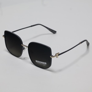 Lunettes de soleil polarisées carrées Kasha pour femmes, monture en métal, protection UV400, pare-soleil extérieur, lentilles de classe 2, matériau TAC - Product Image 4