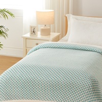 Jeté de canapé en tricot doux personnalisé Magic Green, turquoise clair, blanc, petit motif floral, tricot torsadé, pour la maison, le lit