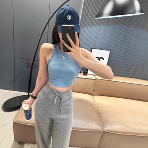 Top <span class=keywords><strong>a</strong></span> <span class=keywords><strong>Canotta</strong></span> Corto Slim-fit in Maglia <span class=keywords><strong>a</strong></span> Cinque Colori con Fiocco, Stampa Lettere Riflettente, Sportivo, <span class=keywords><strong>a</strong></span> <span class=keywords><strong>Costine</strong></span>, per Fitness Donna - Collezione Primavera-Estate 26 - Product Image 2