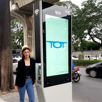 Tótem Publicitario Digital para Exteriores con Pantalla LCD de Vídeo de Pulgadas, Energía Solar, Panel IPS, CMS Integrado y WiFi para Restaurantes
