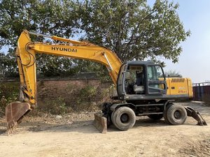 รถขุดฮุนได 210W-7 ของแท้จากเกาหลีใต้ คุณภาพสูง มือสอง พร้อมใบรับรอง CE รถขุดล้อยางมือสองสำหรับงานดิน ขาย - Product Image 5