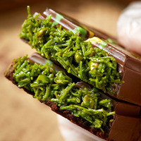 Chocolats solides de style Dubaï, saveur de lait, pistache, fruits, noisettes, confiture, en-cas, bonbons, emballage personnalisé