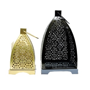 Lanterne en fer de conception moderne faite à la main bougeoir de haute qualité décoration de lumière de Noël unique autres bougeoirs bougie - Product Image 5