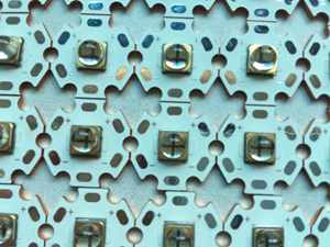 10W nitruro <span class=keywords><strong>de</strong></span> aluminio púrpura 6565UV lámpara cuenta <span class=keywords><strong>365</strong></span> 385NM 395NM - Product Image 2