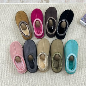 Mules ethniques tissées pour femmes, en daim véritable, doublées de peau de mouton, chaudes pour l'hiver - Product Image 2