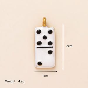 Nouveautés transfrontalières de style euro-américain en forme de <span class=keywords><strong>banane</strong></span>, pendentifs DIY et boucles de chaussures en acier inoxydable 18k pour usage quotidien - Product Image 5