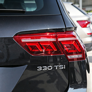 Feux arrière LED pour VW <span class=keywords><strong>Tiguan</strong></span> L Allspace 2017-2023, ensemble de feux arrière dynamiques séquentiels, double feux de recul <span class=keywords><strong>antibrouillard</strong></span>, mise à niveau Plug & Play - Product Image 2