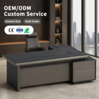 Vente en gros personnalisable 1.8m 2m 2.4m Table de bureau de direction moderne avec armoire latérale en bois massif durable pour les administrateurs