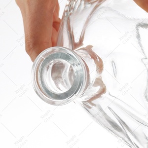 <span class=keywords><strong>Bouteille</strong></span> <span class=keywords><strong>de</strong></span> vodka carrée givrée personnalisée avec crâne d'ours russe, avec bouchon en liège, estampée à chaud pour la <span class=keywords><strong>tequila</strong></span>, le whisky, le brandy - Product Image 5