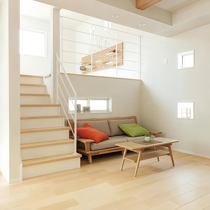 Smooth Touch Clean Color Layered Maple Engineered Wood Flooring for Interior Designer <b>Builder</b> Bulk Purchase Supply - Product Image 3
