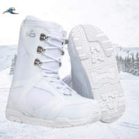 Bottes de snowboard noires avec accents rouges, bottes de ski imperméables pour adultes toutes saisons à haute adhérence