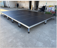 Scène de concert extérieure en treillis d'aluminium, plateforme modulaire légère, capacité de charge de 1102 lb (500 kg), événements d'entreprise, réglable