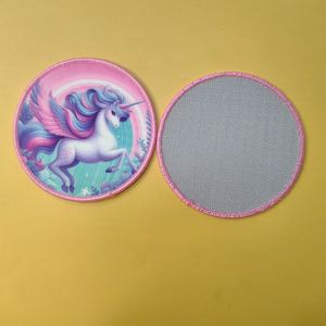 Patchs brodés thermocollants 3D personnalisés à faible quantité minimale, avec lettres tissées et velcro pour vêtements et chapeaux, prix usine - Product Image 2