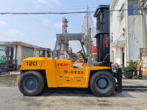 Montacargas Diésel Usado de 12 Toneladas TCM/Komatsu/T-o-y-o-t-a TCM FD120 FD100 con Motor Original Japonés y Horquilla HIGH MASTER en Venta - Product Image 4