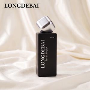 Botella de Perfume Vacía Premium al por Mayor, 30ml 50ml 100ml, Elegante Botella de Vidrio Recargable con Tapa Metálica Cúbica Única - Product Image 3
