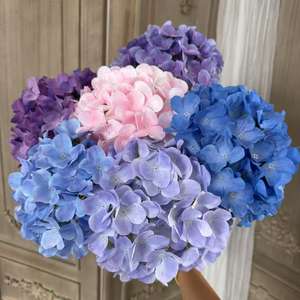 Fiore Artificiale di Ortensia 3D <span class=keywords><strong>Bella</strong></span> in Seta per Decorazioni Alberghiere e Allestimenti Matrimoniali Occidentali, Fiore Blu da Mano - Product Image 2